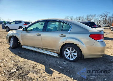 2010 Subaru Legacy 2.5I Premium z USA, uszkodzony, nr VIN 4S3BMCD61A3226903